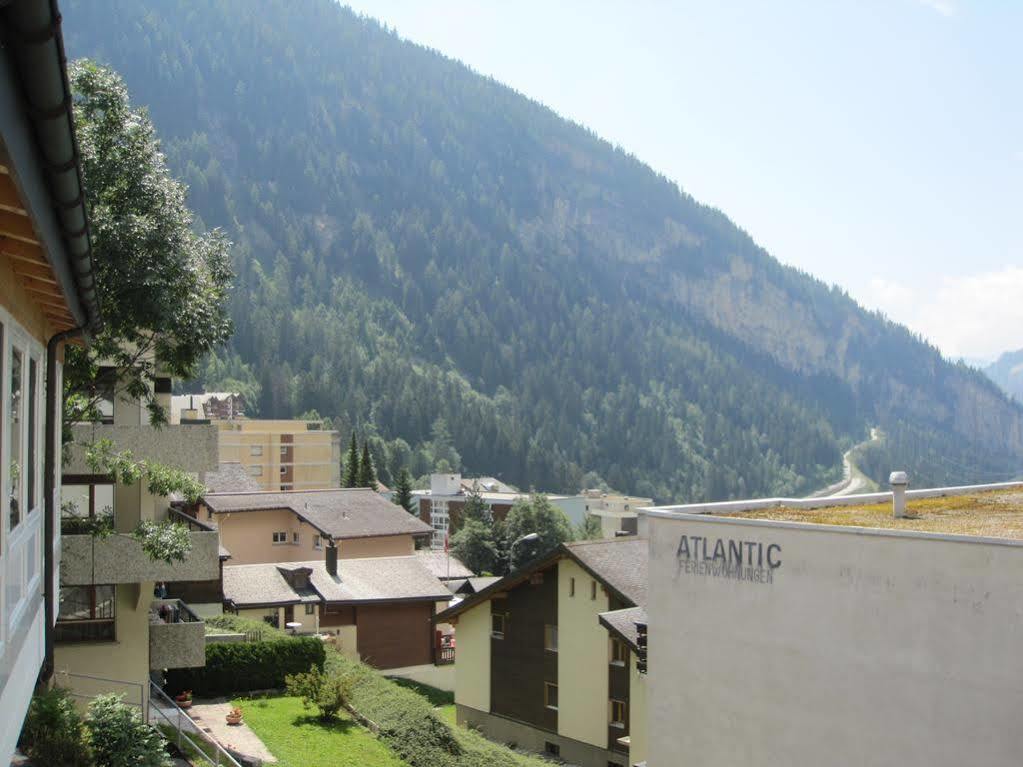 Hotel Walliserhof-Leukerbad-Therme Exterior foto